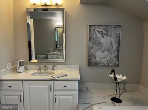 919 Jamie Court, Blue Bell PA 19422