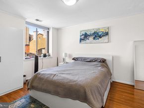 1137 Pine Street E 300, Philadelphia PA 19107