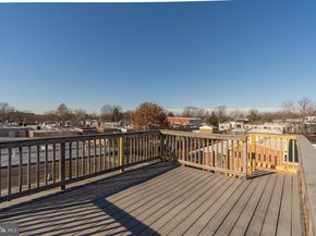 1218 D Street SE 4, Washington DC 20003