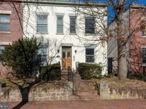 1218 D Street SE 4, Washington DC 20003