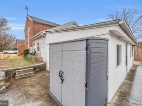 29 School Lane, Springfield PA 19064