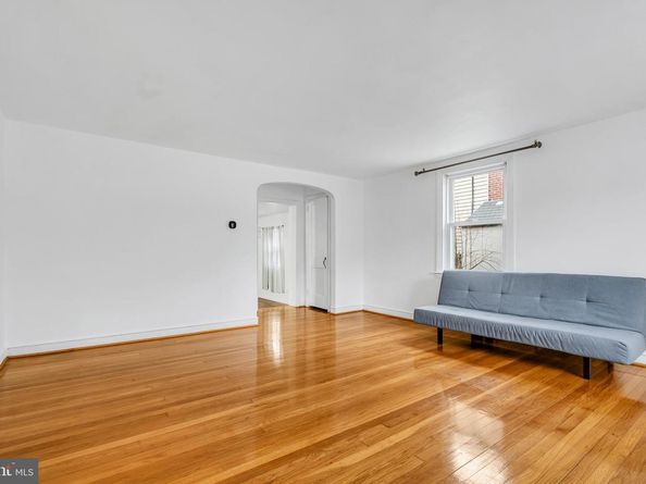 29 School Lane, Springfield PA 19064