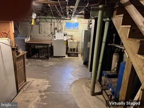 215 Red Lion Road, Huntingdon Valley PA 19006