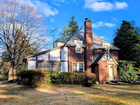 215 Red Lion Road, Huntingdon Valley PA 19006