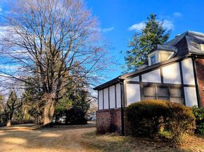 215 Red Lion Road, Huntingdon Valley PA 19006