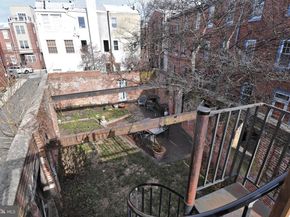 212 Carpenter Street C, Philadelphia PA 19147