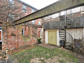 212 Carpenter Street C, Philadelphia PA 19147