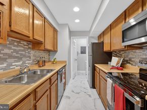 10204 Ashbrooke Court 10, Oakton VA 22124