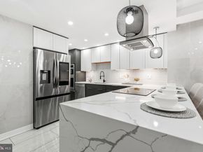 6101 Edsall Road 205, Alexandria VA 22304