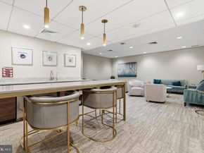 6101 Edsall Road 205, Alexandria VA 22304