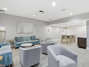 6101 Edsall Road 205, Alexandria VA 22304