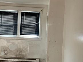 657 Allengrove Street, Philadelphia PA 19120