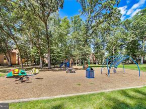 3328 Woodburn Village Drive 14, Annandale VA 22003