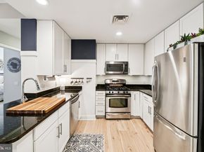 525 N Fayette Street 218, Alexandria VA 22314