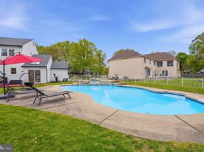 476 Gladstone Road, Langhorne PA 19047
