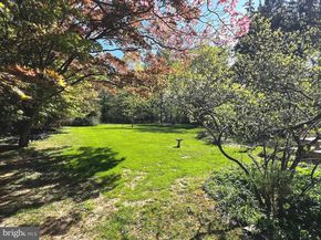 162 Valley Drive, Southampton PA 18966