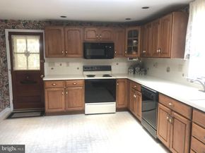162 Valley Drive, Southampton PA 18966