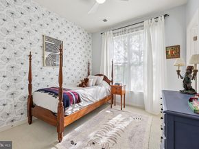 832 Snowden Hallowell Way, Alexandria VA 22314