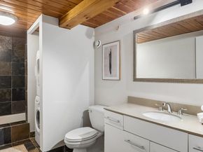 1027 Arch Street 302, Philadelphia PA 19107
