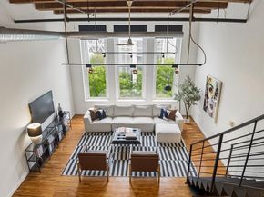 1027 Arch Street 302, Philadelphia PA 19107