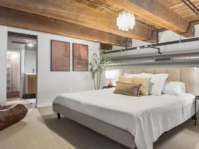 1027 Arch Street 302, Philadelphia PA 19107