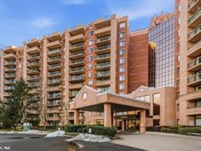 2230 George C Marshall Drive 806, Falls Church VA 22043