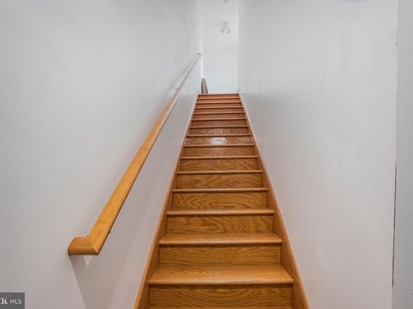 657 N 12TH Street, Philadelphia PA 19123