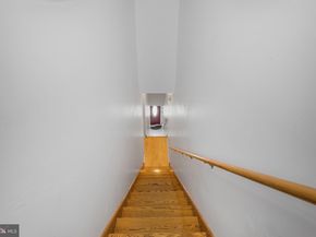 657 N 12TH Street, Philadelphia PA 19123