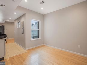657 N 12TH Street, Philadelphia PA 19123