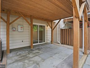 506 Dakota Drive, Herndon VA 20170