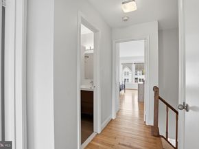 506 Dakota Drive, Herndon VA 20170