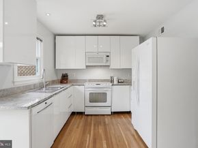 506 Dakota Drive, Herndon VA 20170