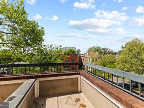 526 13TH Street SE B, Washington DC 20003