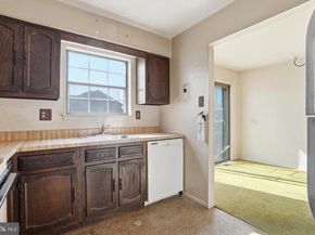 323 Harvard Square, Bensalem PA 19020