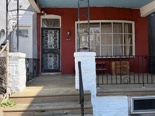 5219 Warren Street, Philadelphia PA 19131