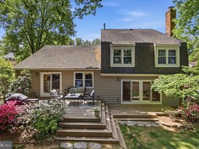 8608 Coral Gables Lane, Vienna VA 22182