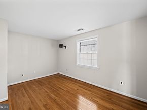2001 Fort Davis Street SE 102, Washington DC 20020