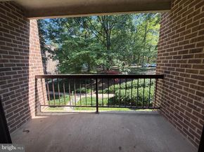 11212 Chestnut Grove Square 115, Reston VA 20190