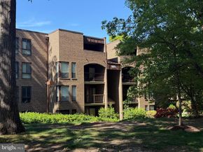 11212 Chestnut Grove Square 115, Reston VA 20190