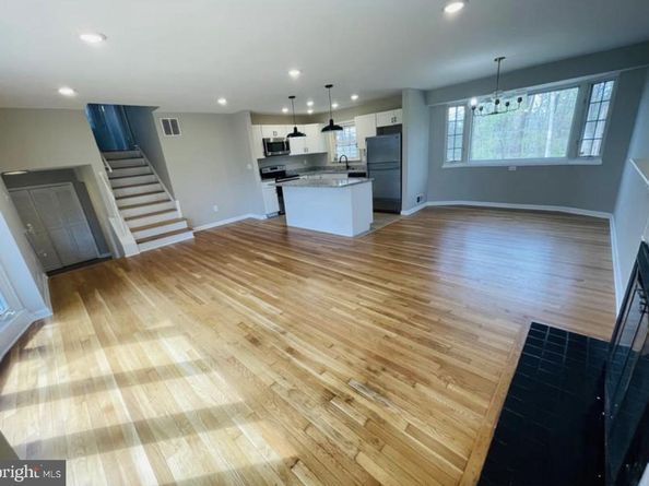 6810 Fern Lane, Annandale VA 22003