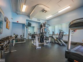 44303 Delaire Landing Road 303, Philadelphia PA 19114
