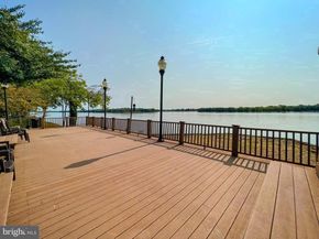 44303 Delaire Landing Road 303, Philadelphia PA 19114