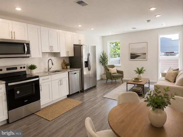 917 N 43rd Street, Philadelphia PA 19104