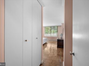 4100 Cathedral Avenue NW 717, Washington DC 20016