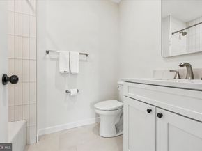 8 James Road, Broomall PA 19008