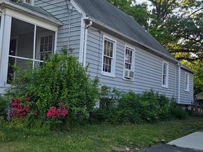 5623 6TH Street N, Arlington VA 22205