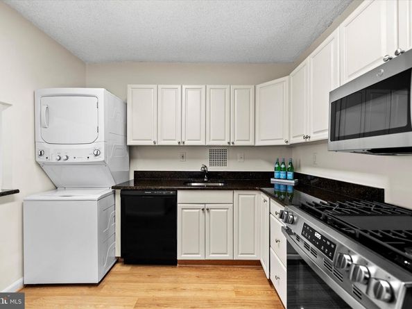 3701 S George Mason Drive 1501N, Falls Church VA 22041