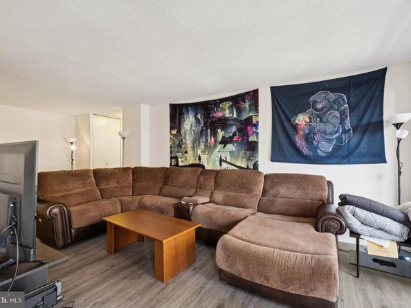 1326 Spruce Street 703, Philadelphia PA 19107