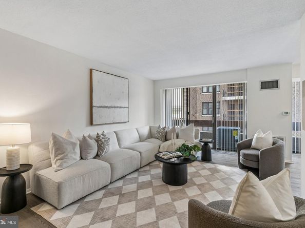 1326 Spruce Street 703, Philadelphia PA 19107