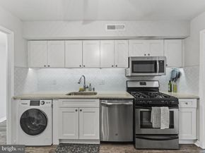 3100 S Manchester Street 541, Falls Church VA 22044